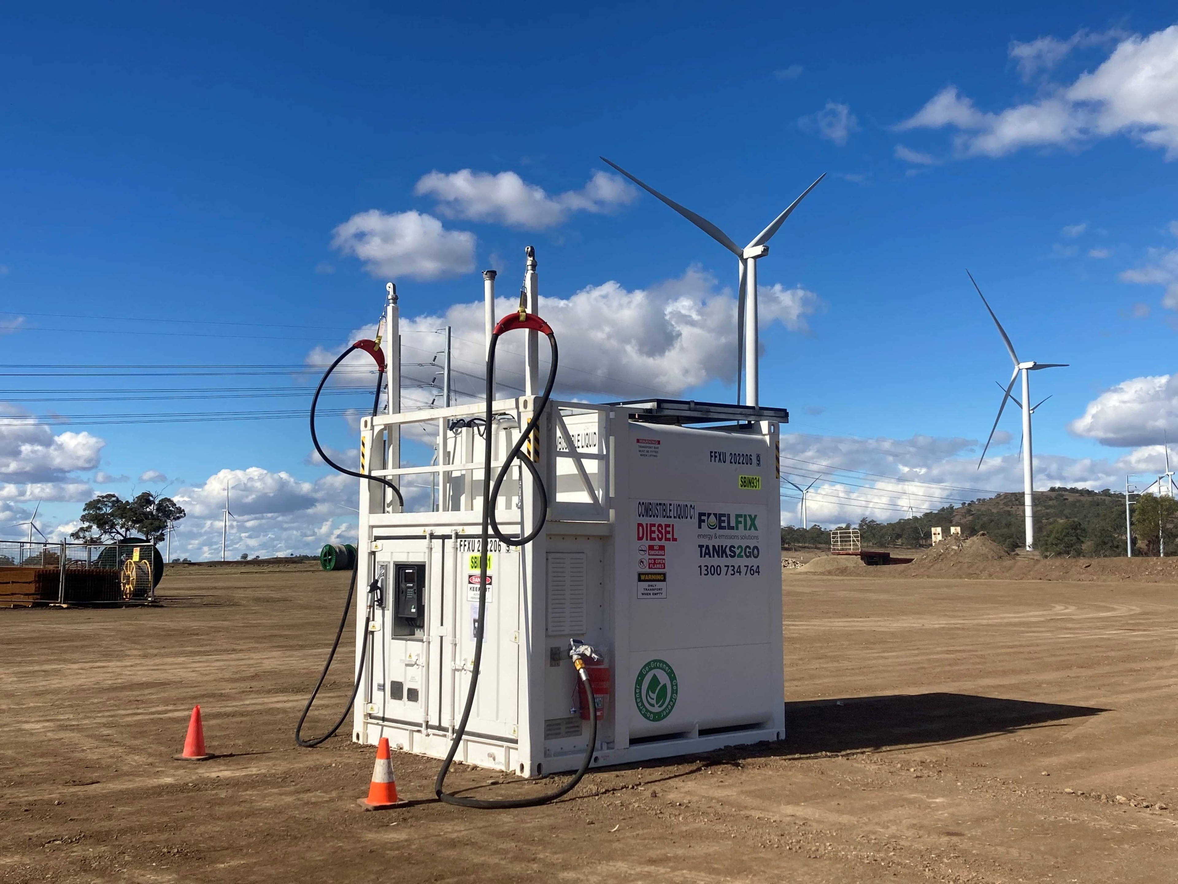 12,000L fuel tank solar powered on mine site